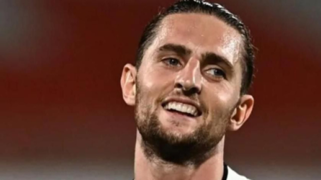 Adrien Rabiot, centrocampista della Juventus.