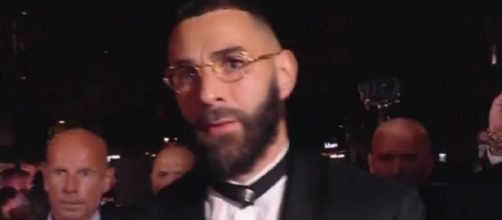 Benzema reprend le flow de Tupac pour son sacre au Ballon D'or, les images buzzent (capture Youtube)