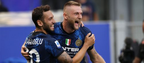 Mercato Inter: possibile interesse del Psg per Skriniar e Calhanoglu a gennaio.