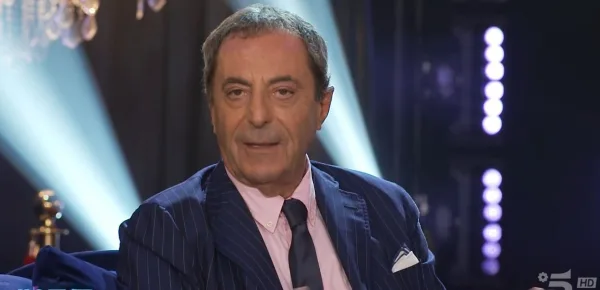 Grande Fratello Vip, Attilio vs autori: 'Appena vedono che uno rischia, gli danno l'immunità'.