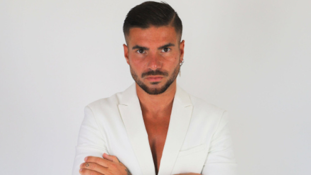 Kevin Zampa a annoncé un heureux évènement avec sa nouvelle compagne.