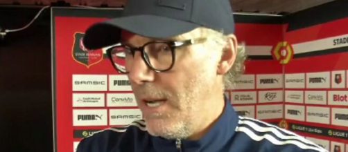 OL : Laurent Blanc écarte déjà 3 joueurs et fait parler (capture YouTube)