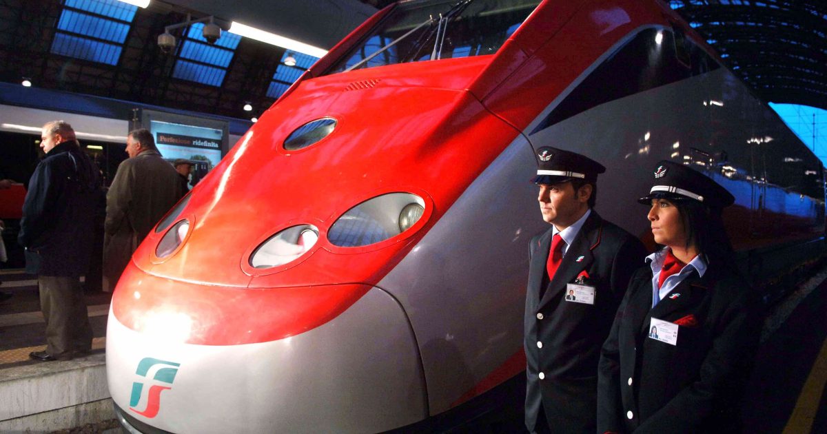 Trenitalia, assunzioni per Capitreno: serve il diploma superiore, scadenza  7 novembre