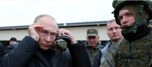 Putin visitó un centro de entrenamiento cerca de Moscú (Captura de pantalla de RT)