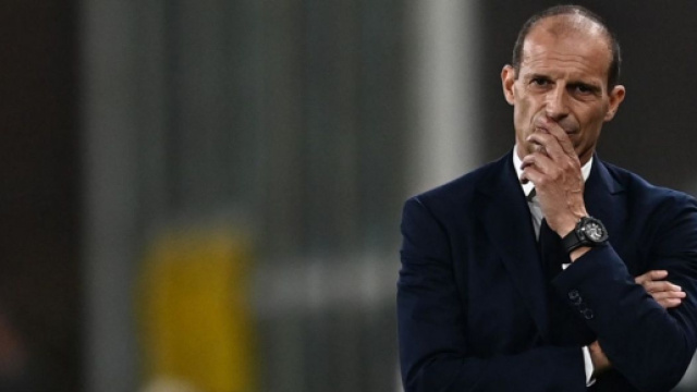 Lecce-Juve, probabili formazioni: Danilo, Bonucci e Rugani per la difesa di Allegri.