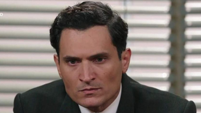 Il Paradiso delle Signore, trama 10 novembre: Conti bloccato dalla paura di amare.