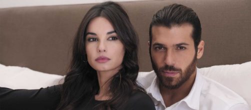 Can Yaman e Francesca Chillemi hanno smesso di seguirsi sui social.