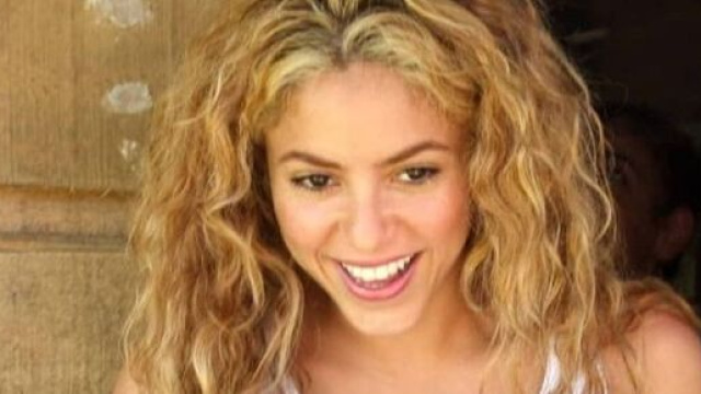 Gérard Piqué : la mère de Shakira sort du silence (capture YouTube)