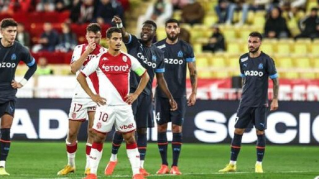 CDM : L'erreur monumentale de KFC fait r&eacute;agir Wissam Ben Yedder, la Toile s'enflamme (capture YouTube)