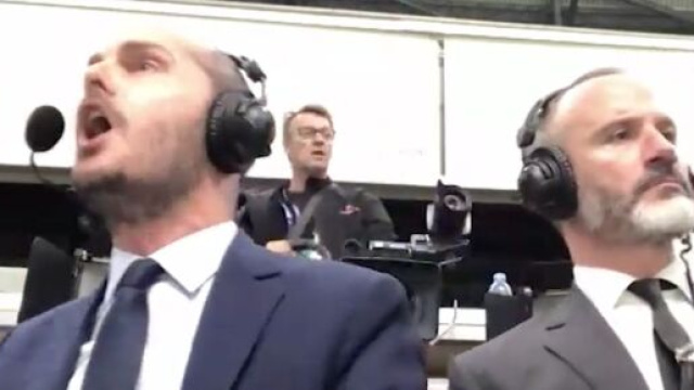 Eric Di Meco abattu après la défaite de l'OM face à Tottenham. (crédit capture RMC)