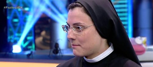 La religiosa ha colgado los hábitos y trabaja de camarera (Captura de pantalla Antena 3)