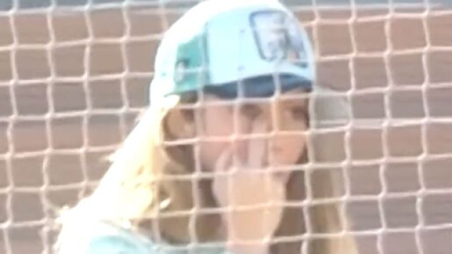 Shakira encore &eacute;nerv&eacute;e contre son ex Piqu&eacute;. (cr&eacute;dit Twitter)