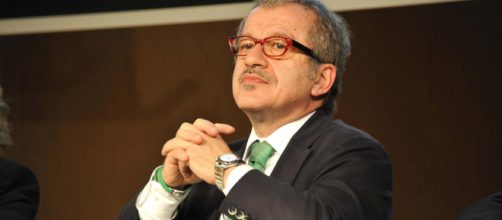 Roberto Maroni si è spento a 67 anni: l'ex ministro dal 2021 lottava con una malattia.