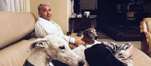 Jorge Javier Vázquez se compra otra casa para Fortunato, sus cinco perros y él (Instagram @jorgejaviervazquez)