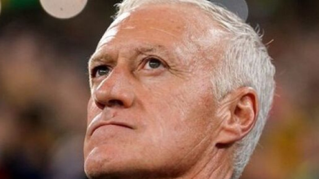 Deschamps s'emmêle les pinceaux en évoquant Konaté, Riolo et Rothen se moquent (capture YouTube)