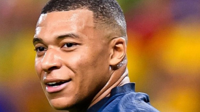 Les accusations fortes d'Eric Di Meco sur Kylian Mbappé font parler (capture YouTube)