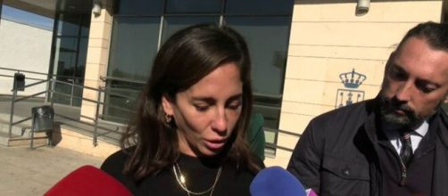 Anabel Pantoja concede sus primeras declaraciones tras la muerte de su padre, Bernardo. Fuente: captura Twitter @atresmedia