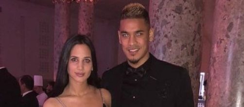 La femme d'Alphonse Areola balance sur les comapagnes des Bleus et dézingue Marion Lloris (capture YouTube)