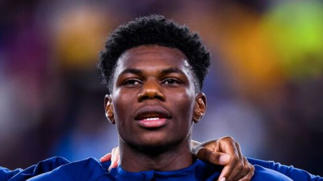 Aurélien Tchouaméni cadre de l'équipe de France à 22 ans. (crédit Twitter)