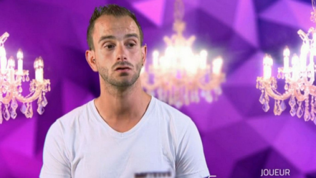 Christopher (Les Cinquante) responsable de l'élimination de Jessy : il se prend la foudre des téléspectateurs sur Twitter.