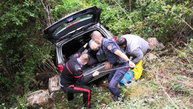 Calabria, finisce in fiume e muore (foto di repertorio)