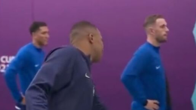 Mbappé se prend un vent avant France-Angleterre. (crédit Twitter)