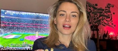 France - Angleterre : Laure Boulleau au plus mal pendant le match, elle partage ses photos (capture Twitter Laure Boulleau)