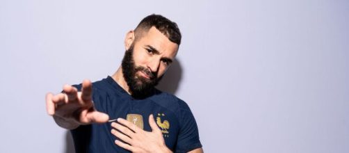 Varane a confirmé que Benzema était bien à fond derrière les Bleus pendant ce Mondial au Qatar. (crédit Twitter)