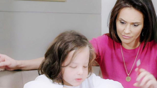 Un Posto al sole, puntate dicembre: Manuel scopre di essere malato grazie a Ornella.