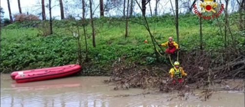 Latina, cadavere di un uomo ritrovato in un canale.