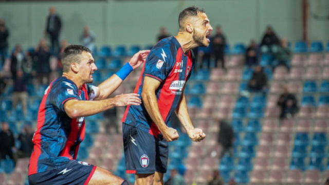 Crotone nel segno di Guido Gomez