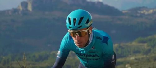 Ciclismo, Vincenzo Nibali: 'Sgridato da Ds e compagni di squadra'.