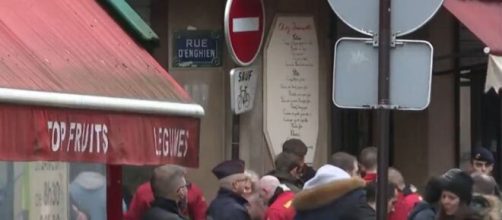 La Policía ha acordonado la zona donde ha tenido lugar el tiroteo, en París (RTVENoticias)