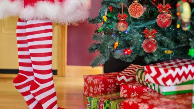 L'oroscopo del week-end 24 e 25 dicembre: Natale intimo per i Gemelli.