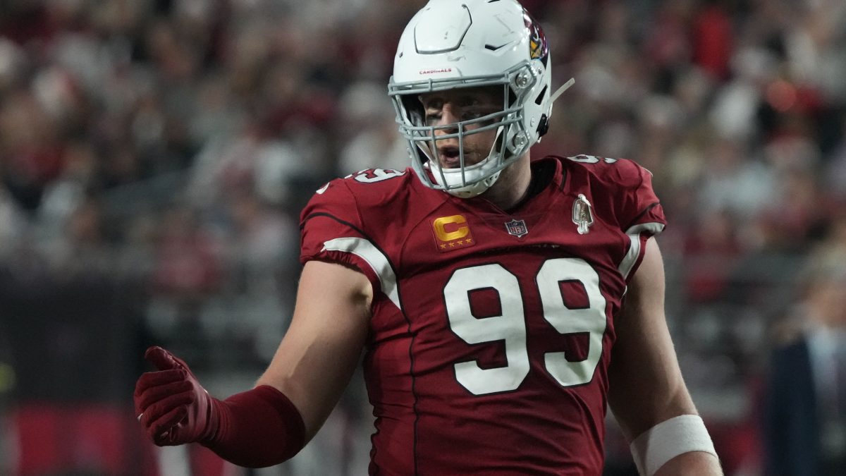 NFL: J.J. Watt will wear the number 99 after the Arizona Cardinals  unretired it