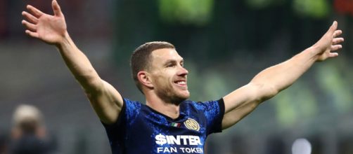 Dzeko idea per l'attacco dello United.