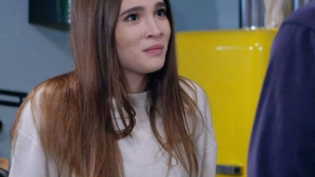 Un Posto al sole, spoiler al 6 gennaio: Marina preoccupata per Alice, Viola ama Damiano.