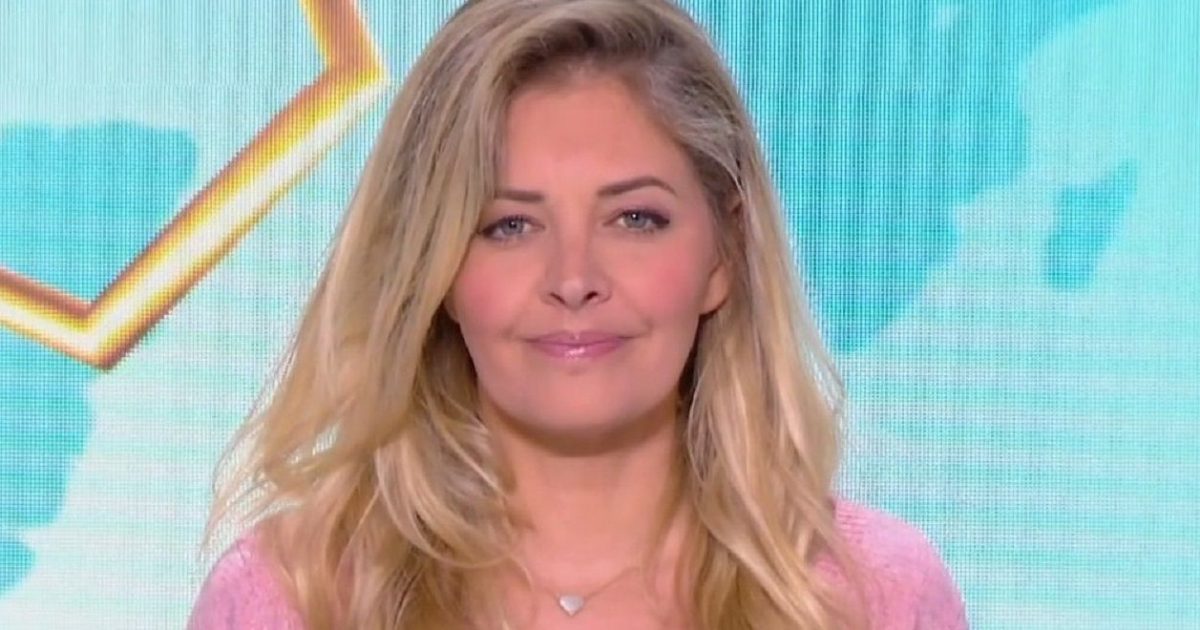 Critiquée sur Twitter Carine Galli répond et insulte un internaute