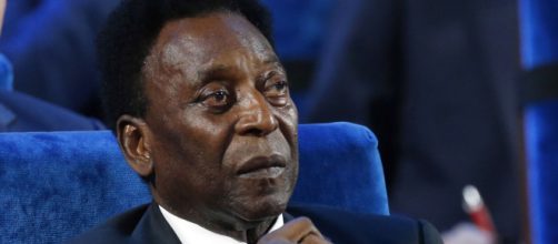 Apresentadores prestam homenagem à Pelé (Arquivo Blasting News)
