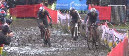 Van Aert, Van der Poel e Pidcock nel ciclocross di Loenhout.