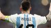 Messi marca, Martínez faz milagre no final e Argentina passa para as quartas
