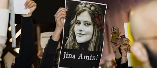 La 'policía de la moral' estaría detrás de la muerte de la joven Mahsa Amini, también conocida como Jina (Wikimedia Commons)