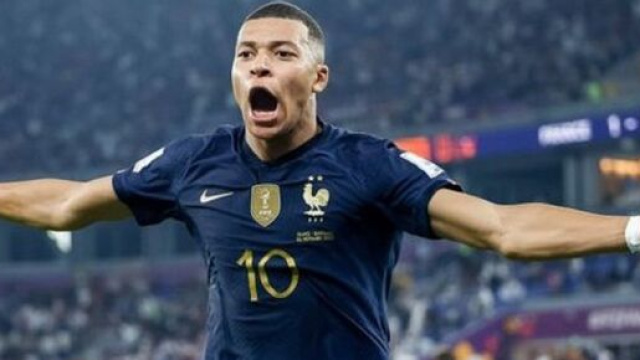 Kylian Mbappé en Algérie, un journaliste balance sur sa volonté de le faire venir (capture YouTube)