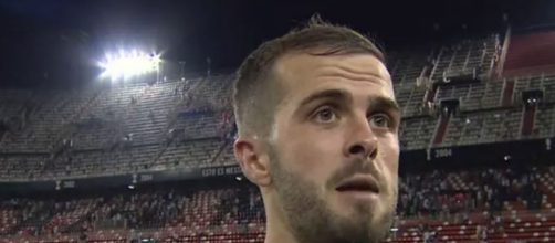 In foto Miralem Pjanic, ex giocatore della Juve.