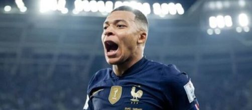 La comparaison d'Eric Blanc concernant Kylian Mbappé fait le buzz (capture YouTube)