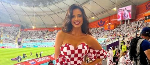 Ivanka Knoll se ha convertido en una de las estrellas del Mundial de Qatar 2022 (Instagram/@knolldoll)