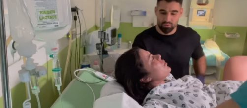 Shanna Kress et Jonathan Matijas dévoilent la vidéo de l'accouchement et décide de ne pas dévoiler le visage de leur fils Loüka.