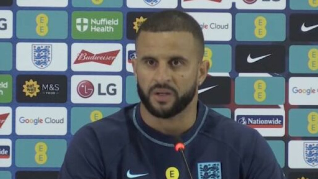 Kyle Walker déjà prêt pour faire face à Kylian Mbappé. (crédit Twitter)