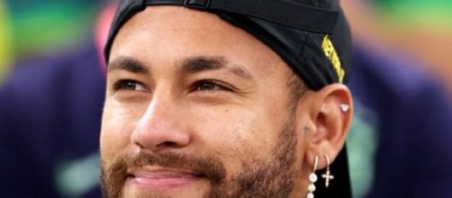 Neymar en couple avec une nouvelle Brésilienne, elle est au Qatar avec lui (capture YouTube)