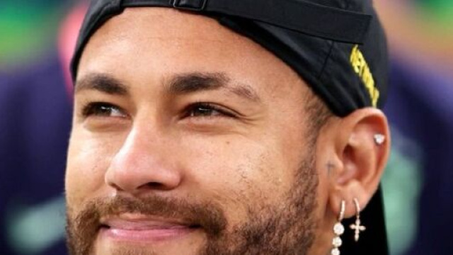 Neymar en couple avec une nouvelle Brésilienne, elle est au Qatar avec lui (capture YouTube)